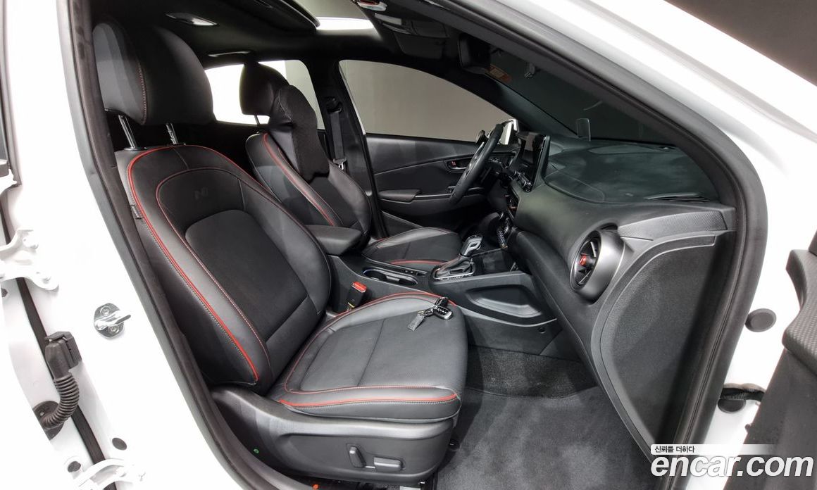 Hyundai Kona Gasoline 1.6 Turbo 4WD