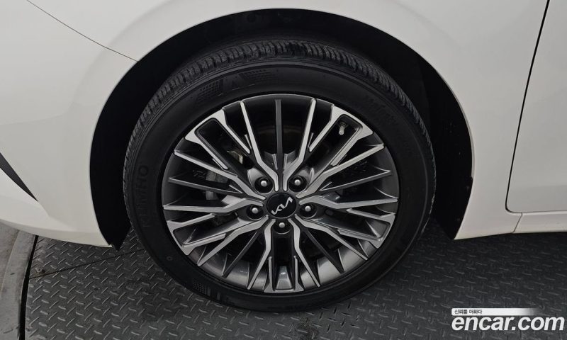 Kia K3 1.6