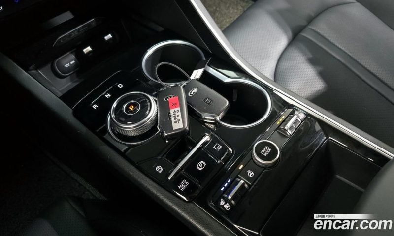 Kia K5 2.0