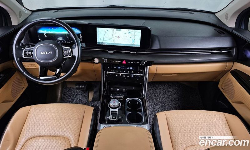 Kia Carnival 9-Seater Signature