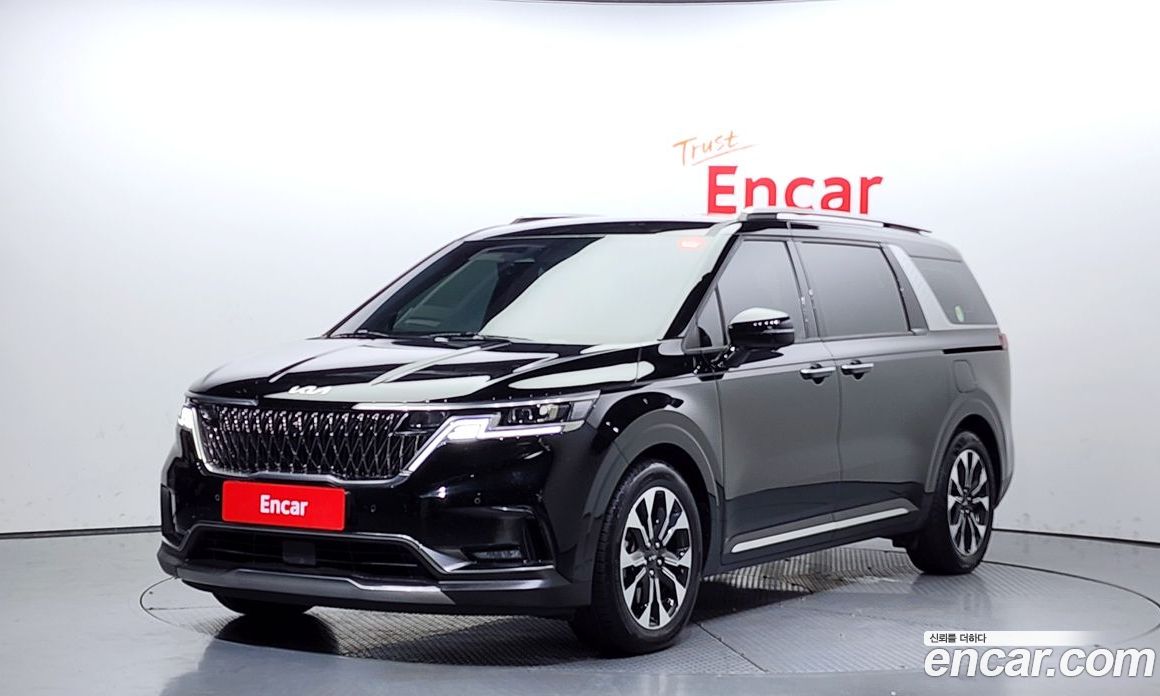 Kia Carnival 9-Seater Signature