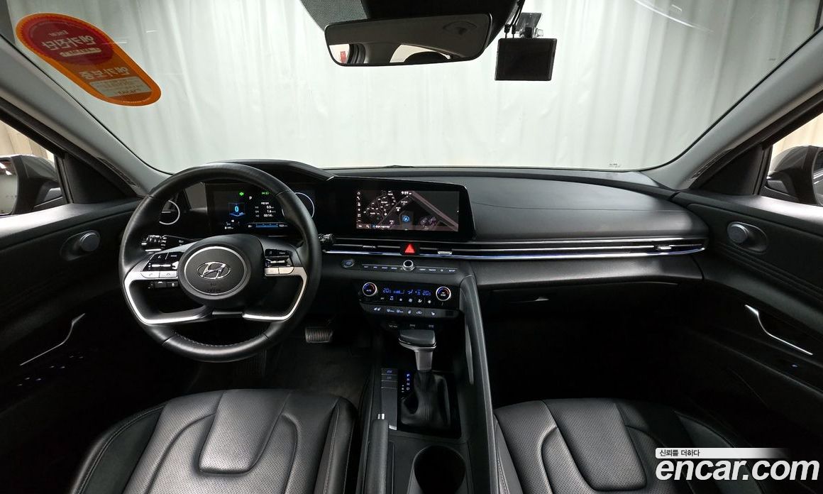 Hyundai Avante 1.6