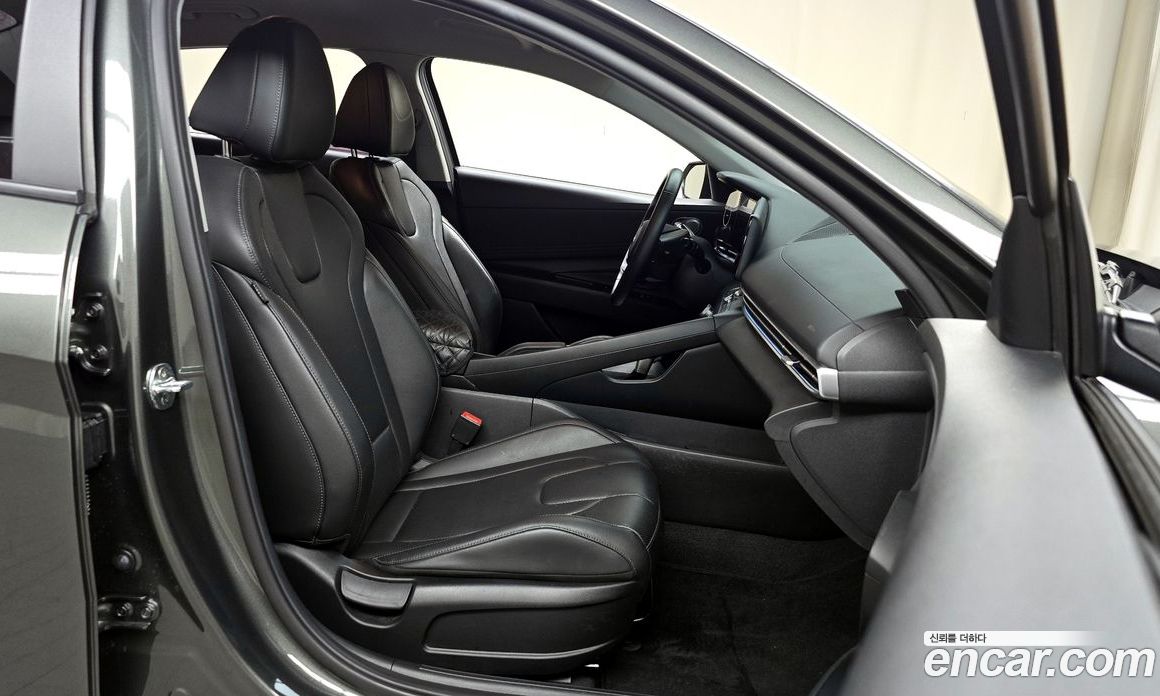 Hyundai Avante 1.6