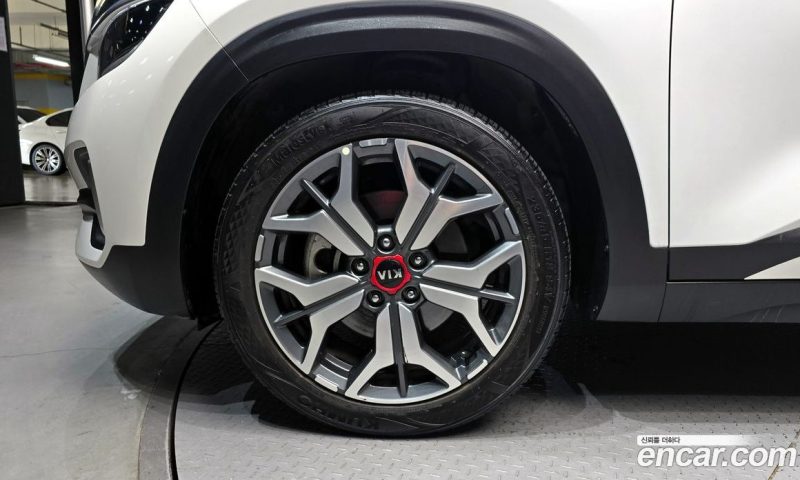 Kia Seltos Gasoline 1.6 Turbo 2WD