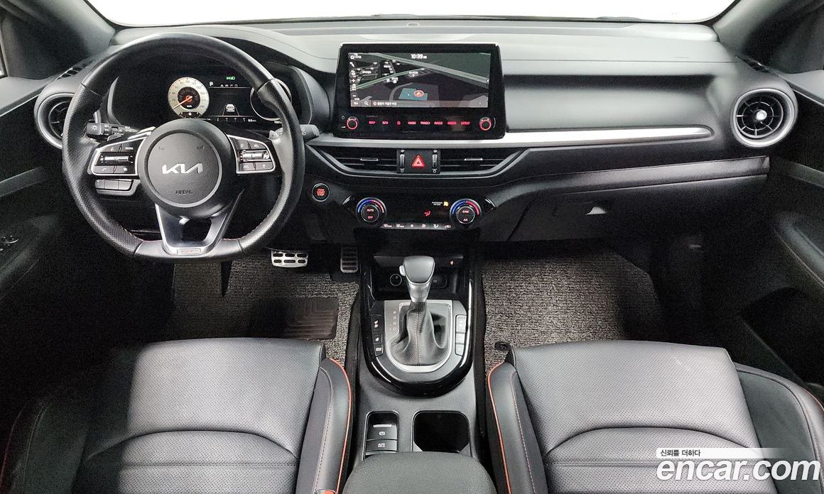 Kia K3 1.6 Turbo GT 5Door