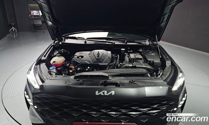 Kia K8 2.5 Gasoline 2WD