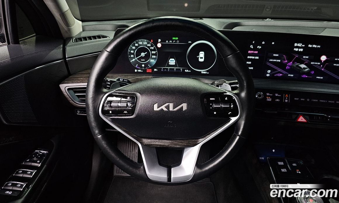 Kia K8 2.5 Gasoline 2WD