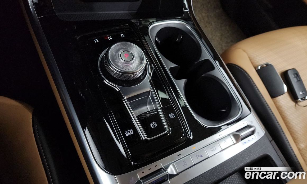 Kia Carnival 9-Seater Signature