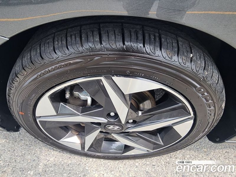Hyundai Avante 1.6