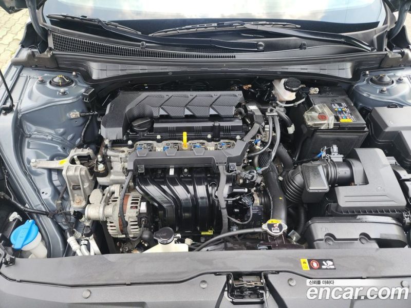Hyundai Avante 1.6