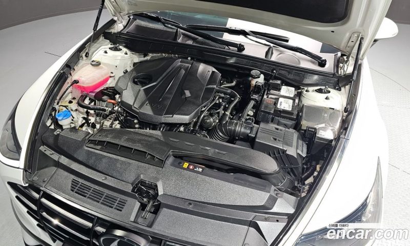 Hyundai Sonata 2.0