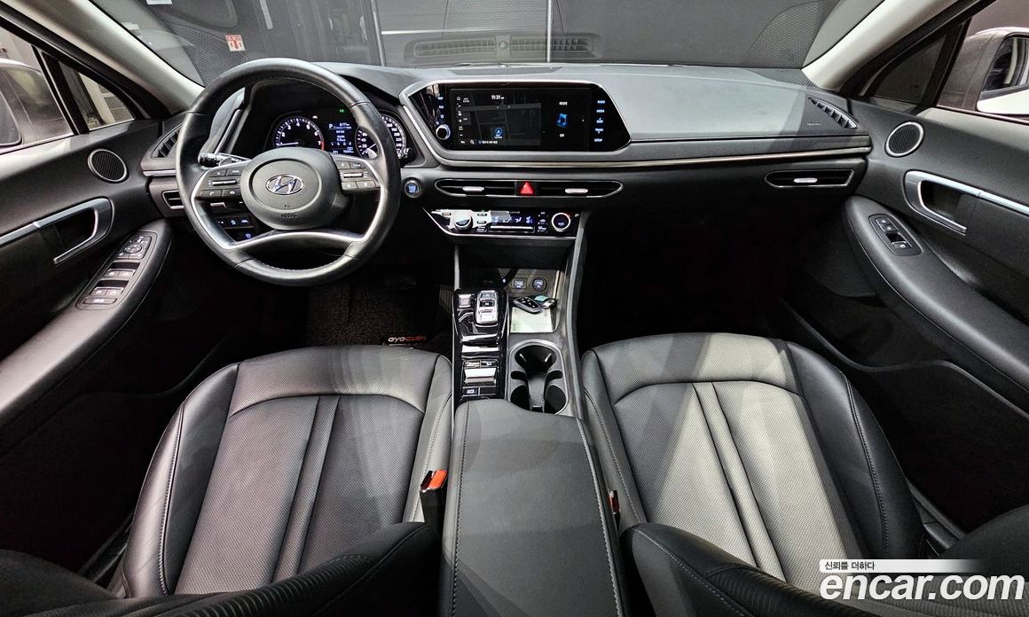 Hyundai Sonata 2.0