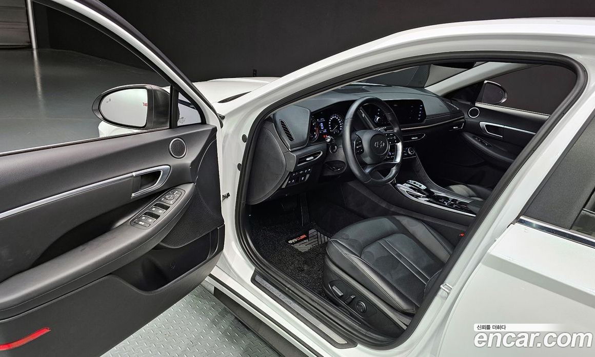 Hyundai Sonata 2.0