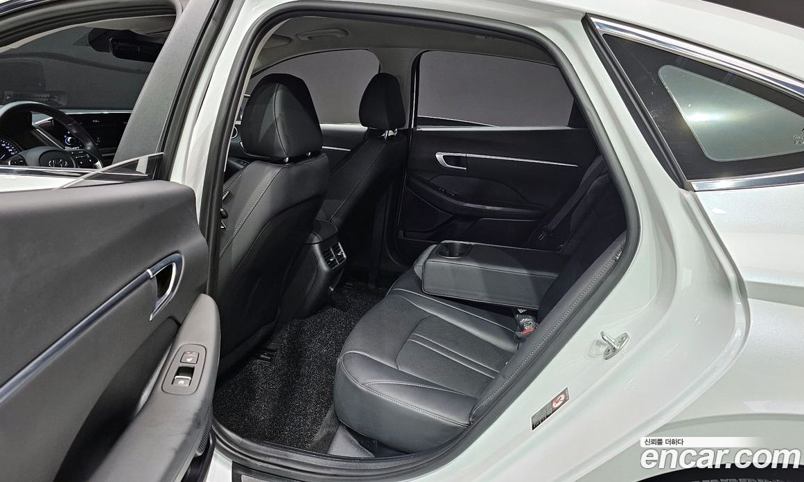 Hyundai Sonata 2.0