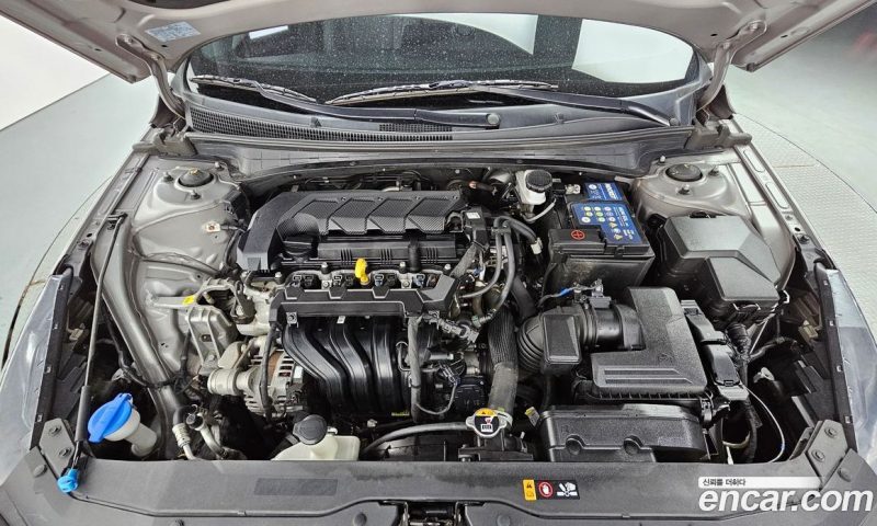 Hyundai Avante 1.6