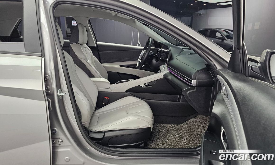 Hyundai Avante 1.6