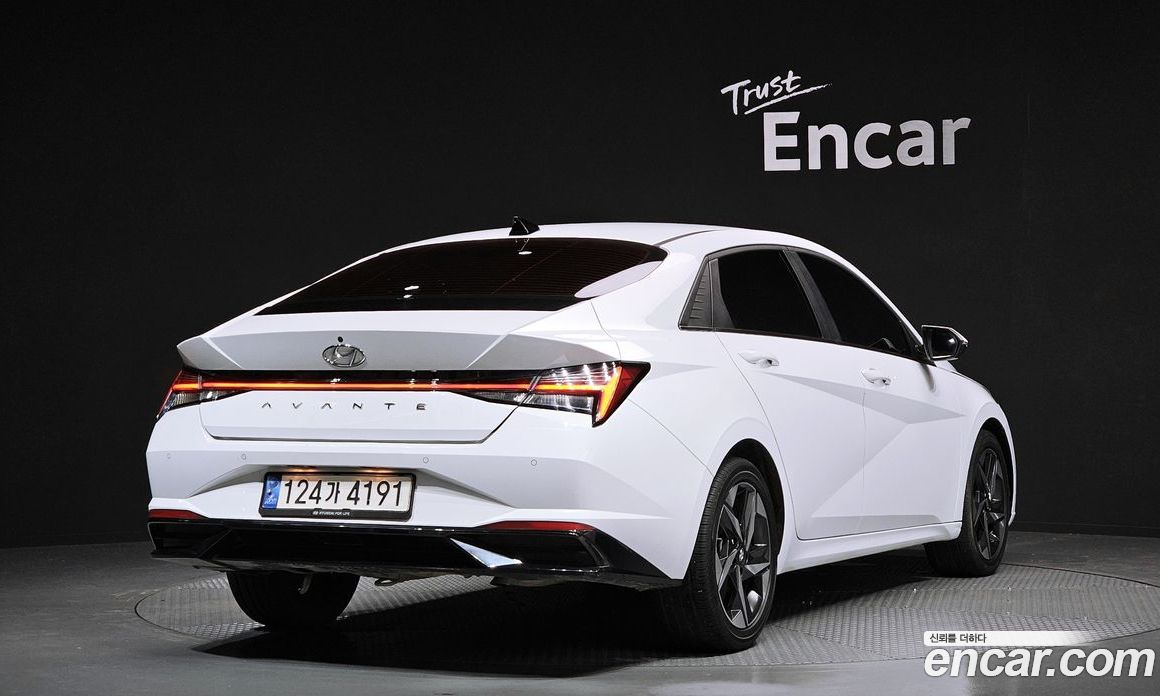 Hyundai Avante 1.6