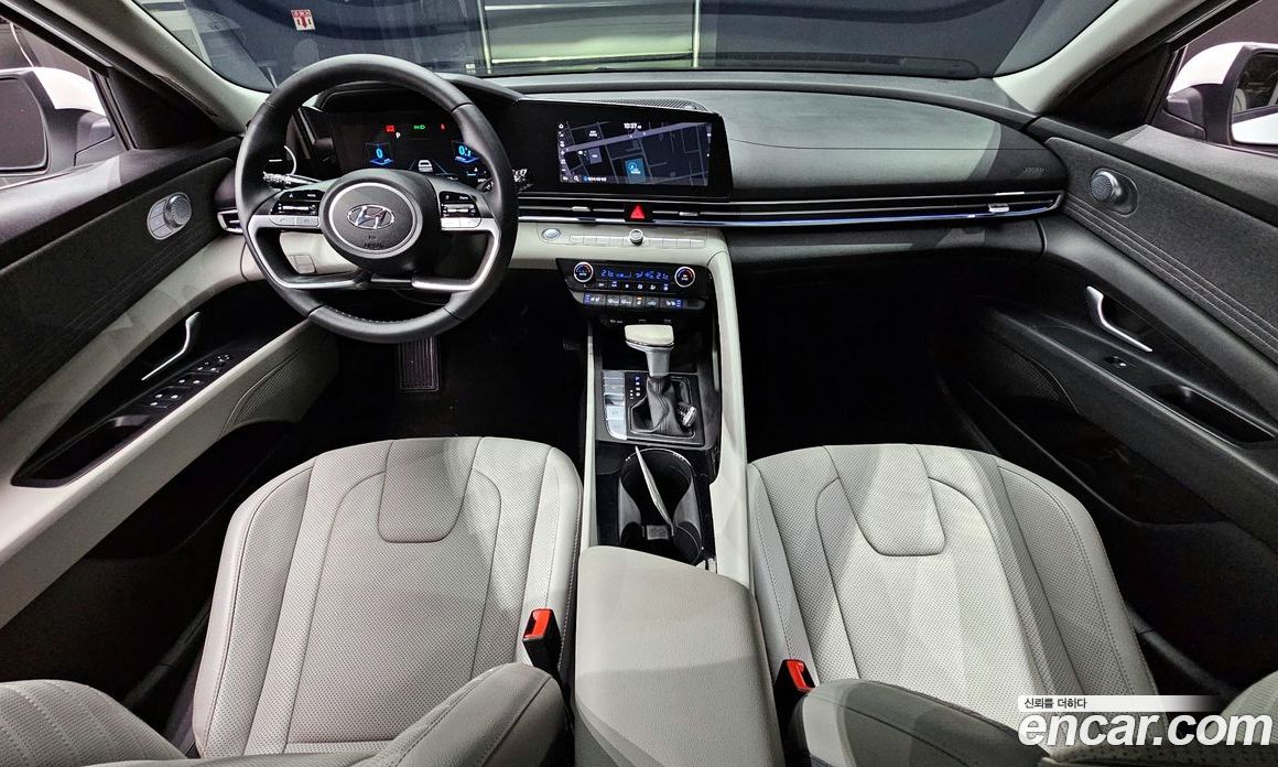 Hyundai Avante 1.6