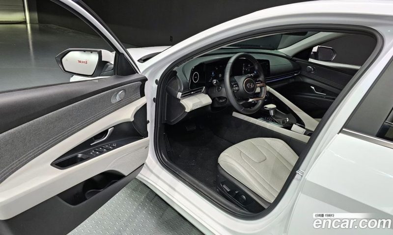 Hyundai Avante 1.6