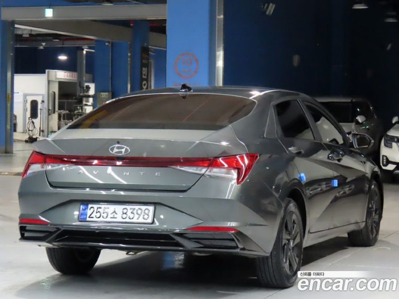 Hyundai Avante 1.6