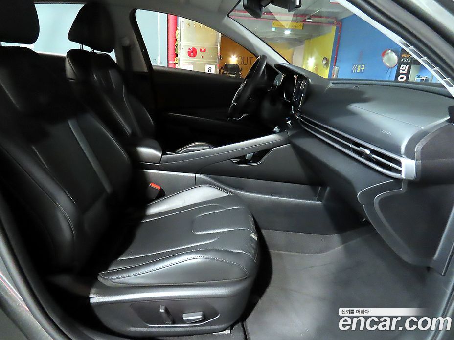 Hyundai Avante 1.6