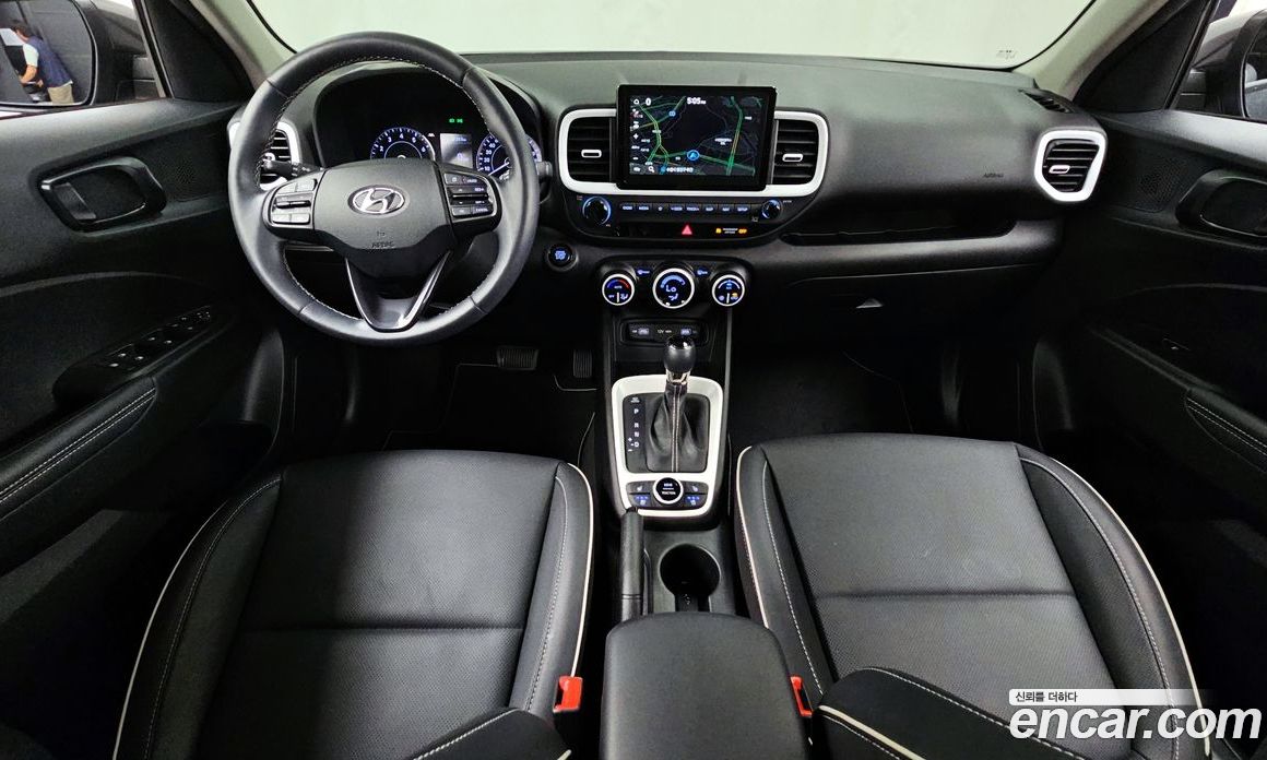 Hyundai Venue 1.6 Flux