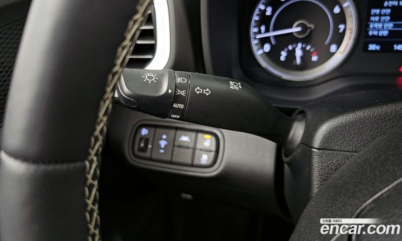 Hyundai Venue 1.6 Flux