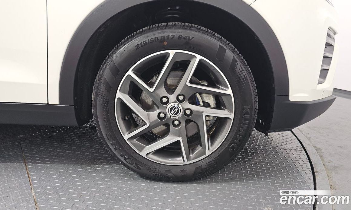 SsangYong Tivoli Gasoline 1.5 2WD