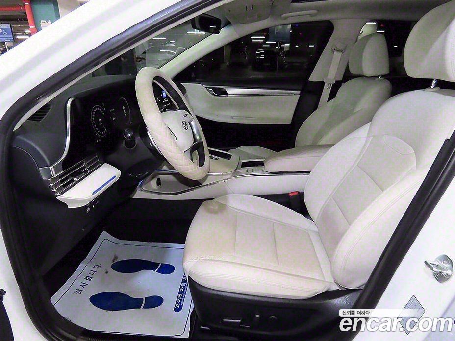 Hyundai Grandeur 2.5