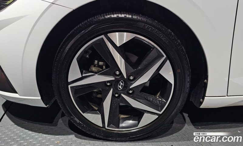 Hyundai Avante 1.6
