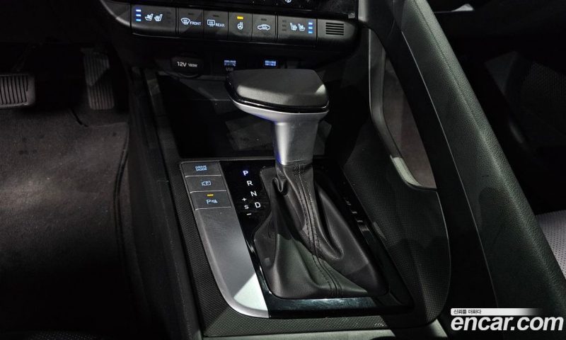 Hyundai Avante 1.6