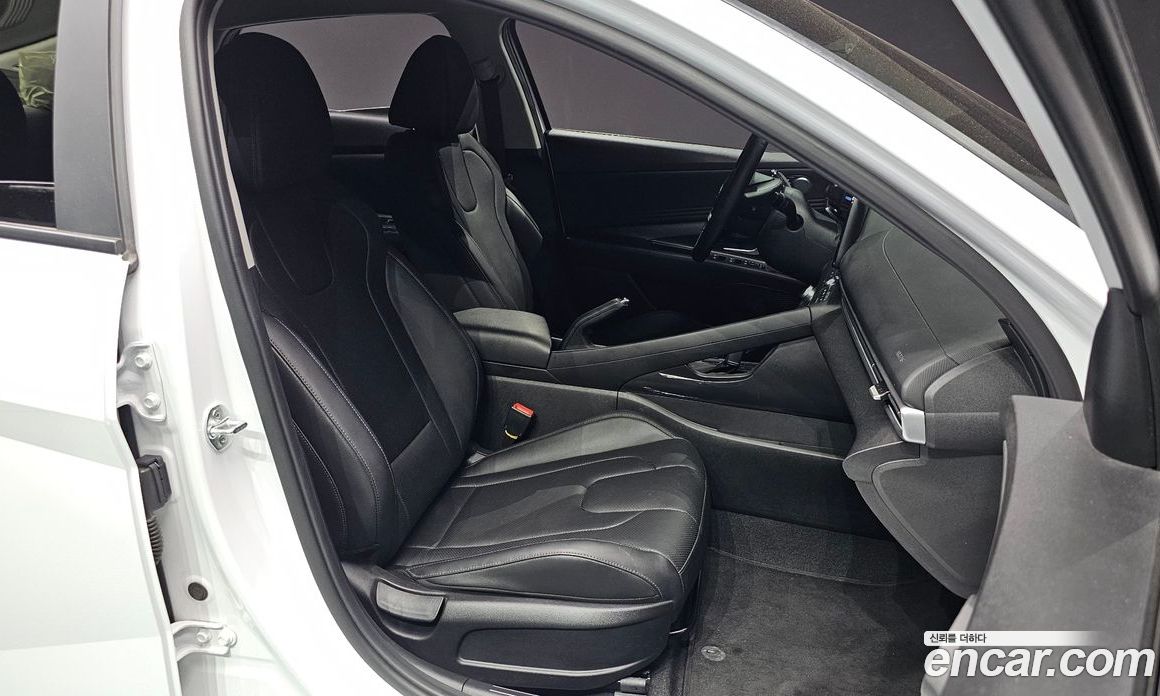 Hyundai Avante 1.6