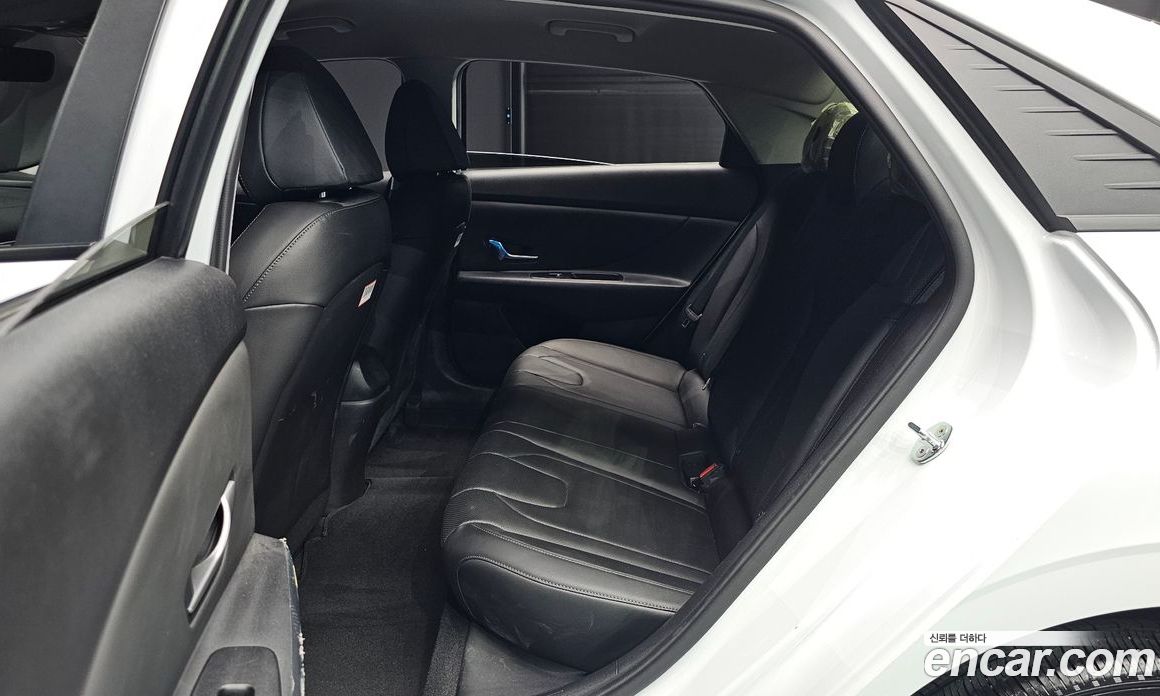 Hyundai Avante 1.6