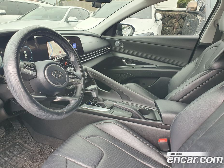 Hyundai Avante 1.6