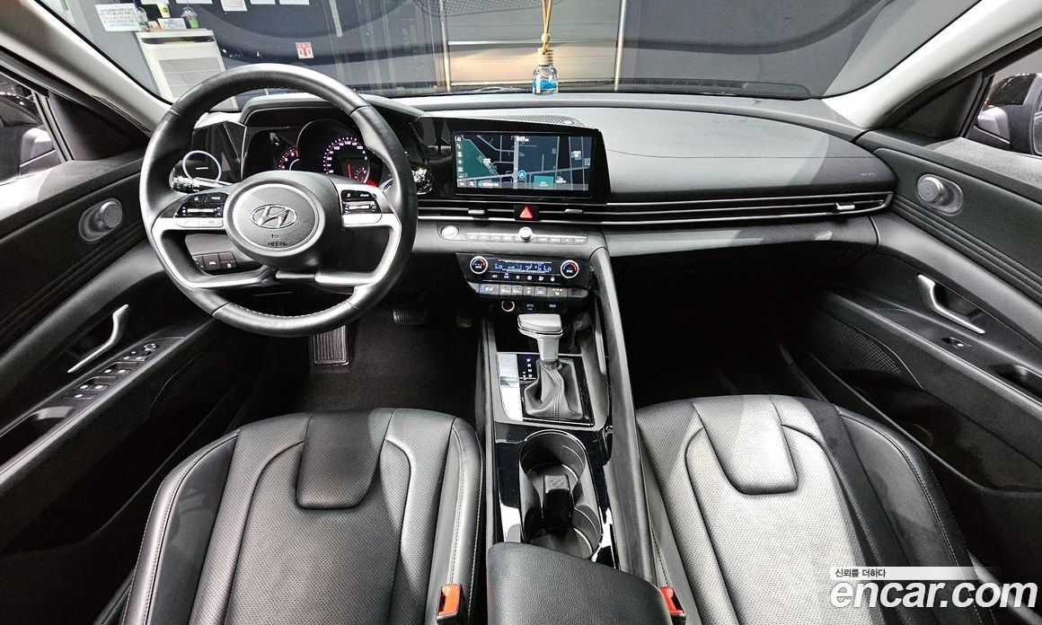 Hyundai Avante 1.6