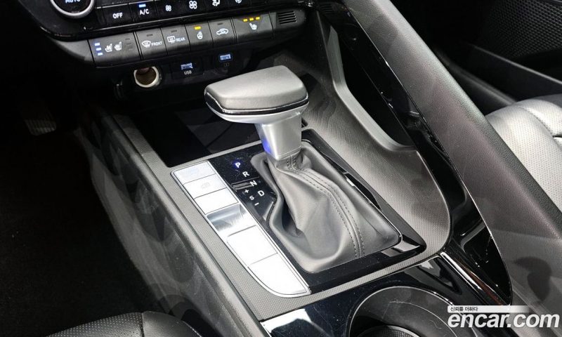 Hyundai Avante 1.6