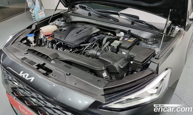 Kia K8 2.5 Gasoline 2WD