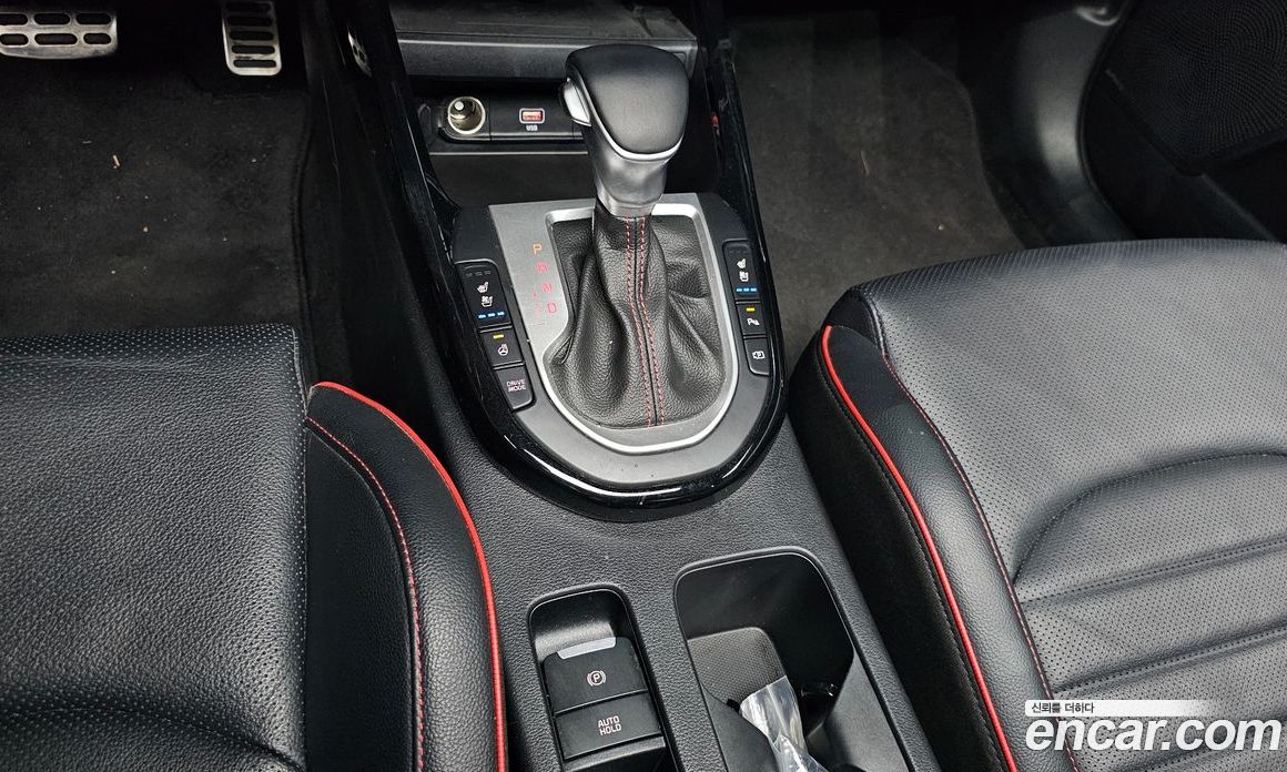 Kia K3 1.6 Turbo GT 5Door