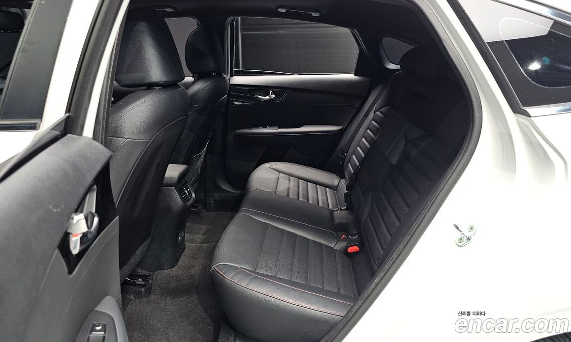 Kia K3 1.6 Turbo GT 5Door