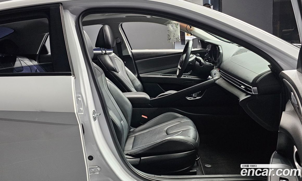 Hyundai Avante 1.6