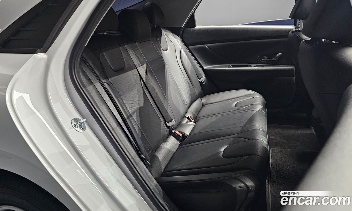 Hyundai Avante 1.6