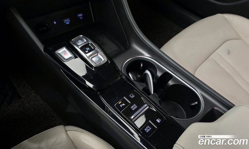 Hyundai Sonata 2.0