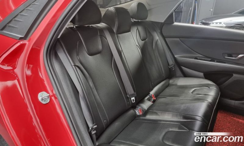 Hyundai Avante 1.6