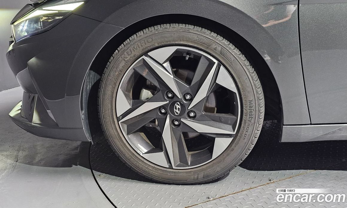 Hyundai Avante 1.6