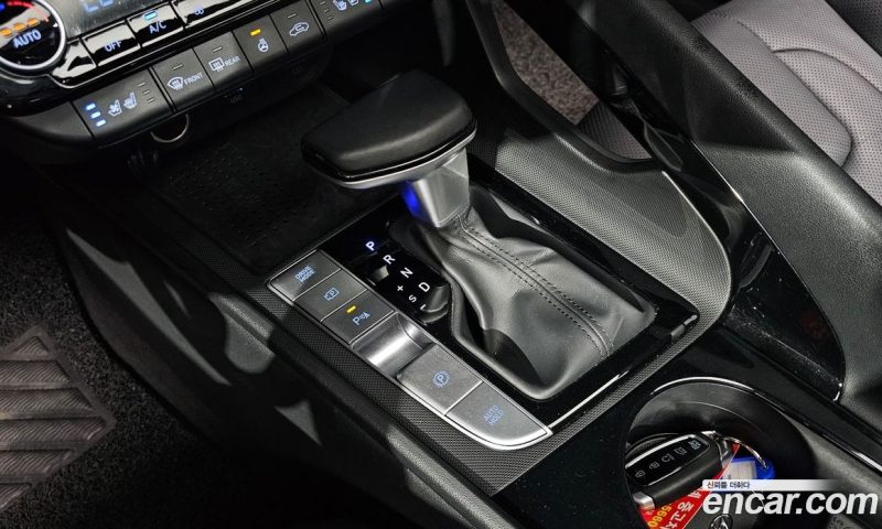 Hyundai Avante 1.6