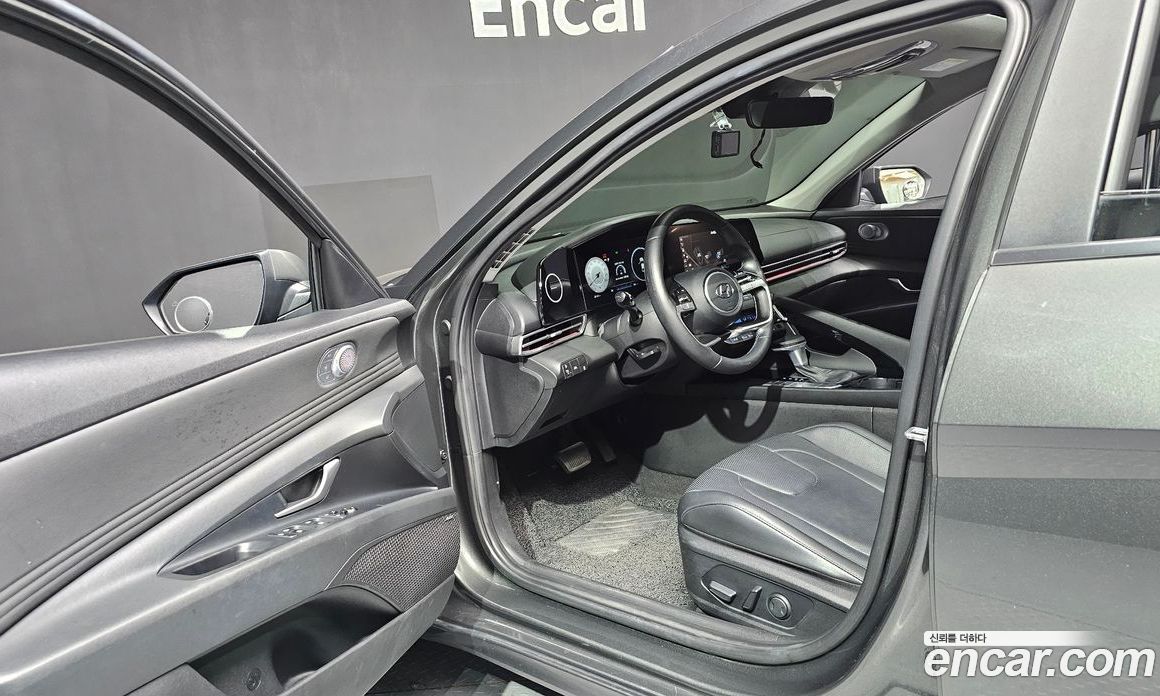 Hyundai Avante 1.6