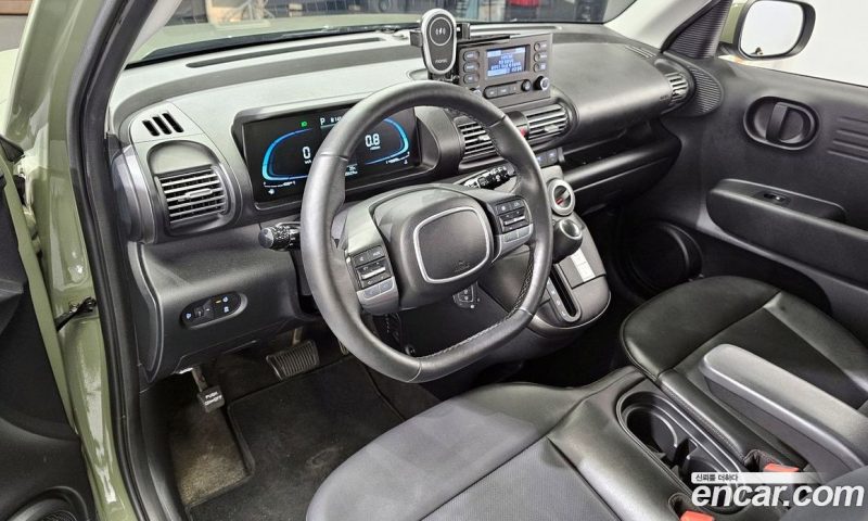 Hyundai Casper Turbo Van