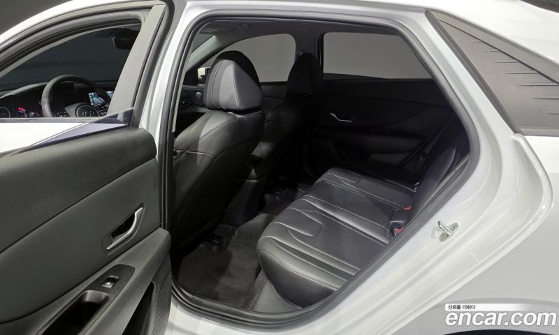 Hyundai Avante 1.6