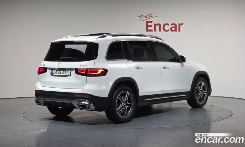 Mercedes Benz GLB-Class GLB250 4MATIC