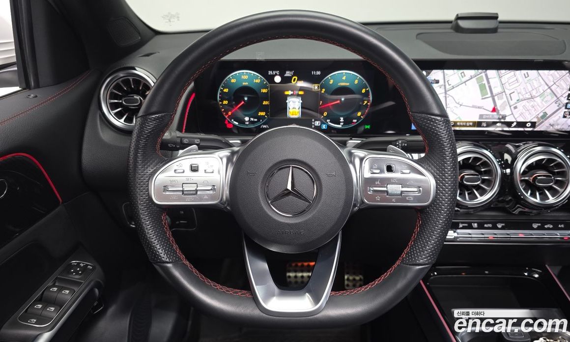 Mercedes Benz GLB-Class GLB250 4MATIC